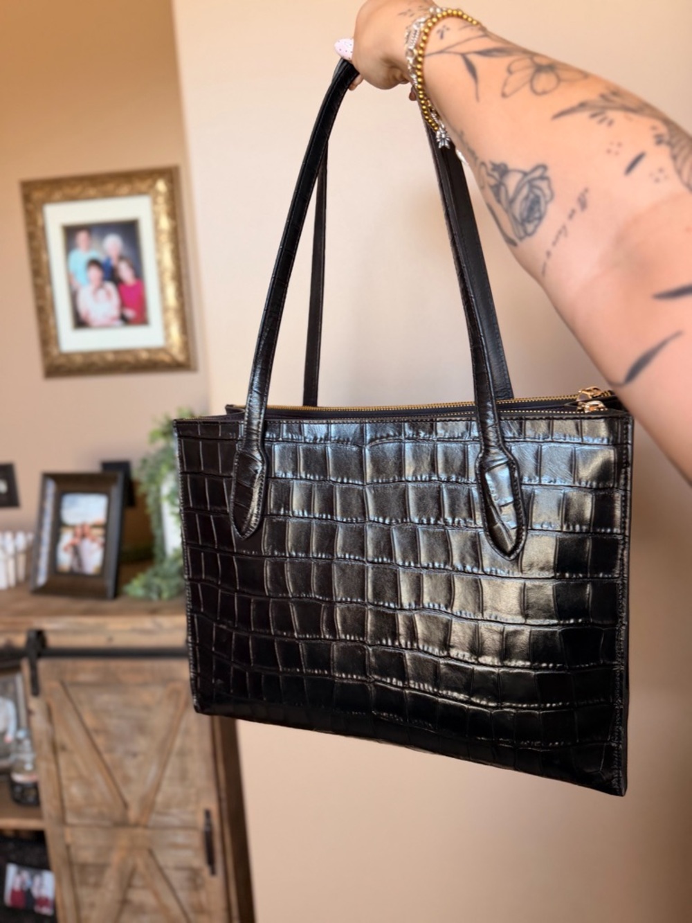 Coach Nina Carryall - Picture 3 of 5